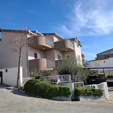 Apartment Ante ドゥギ・ラット エクステリア 写真